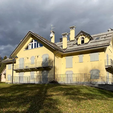 Apartament Mansarda Bucaneve